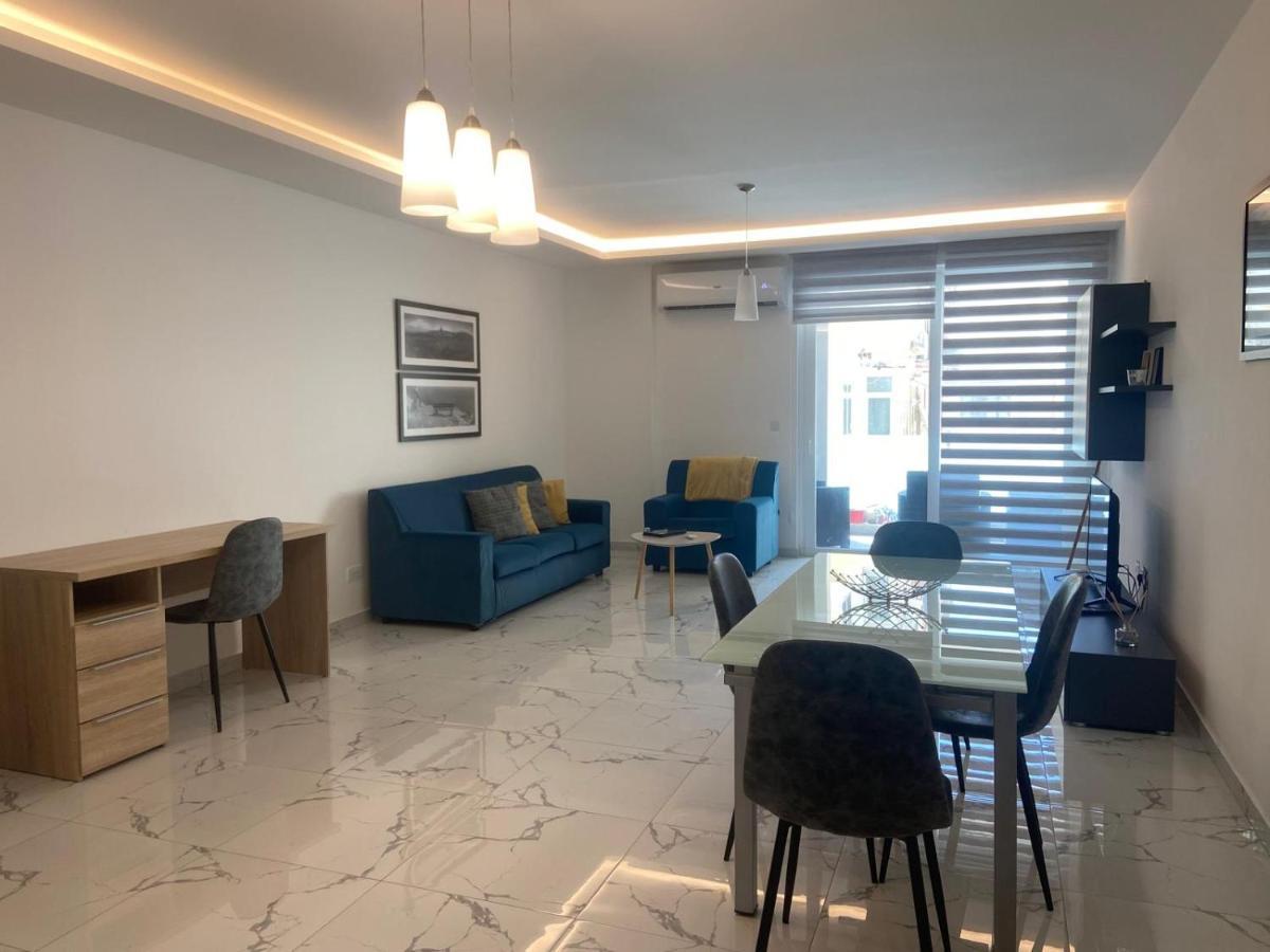 Sliema Centrally Located Apt Εξωτερικό φωτογραφία