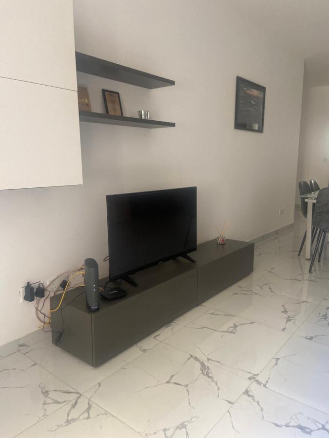 Sliema Centrally Located Apt Εξωτερικό φωτογραφία