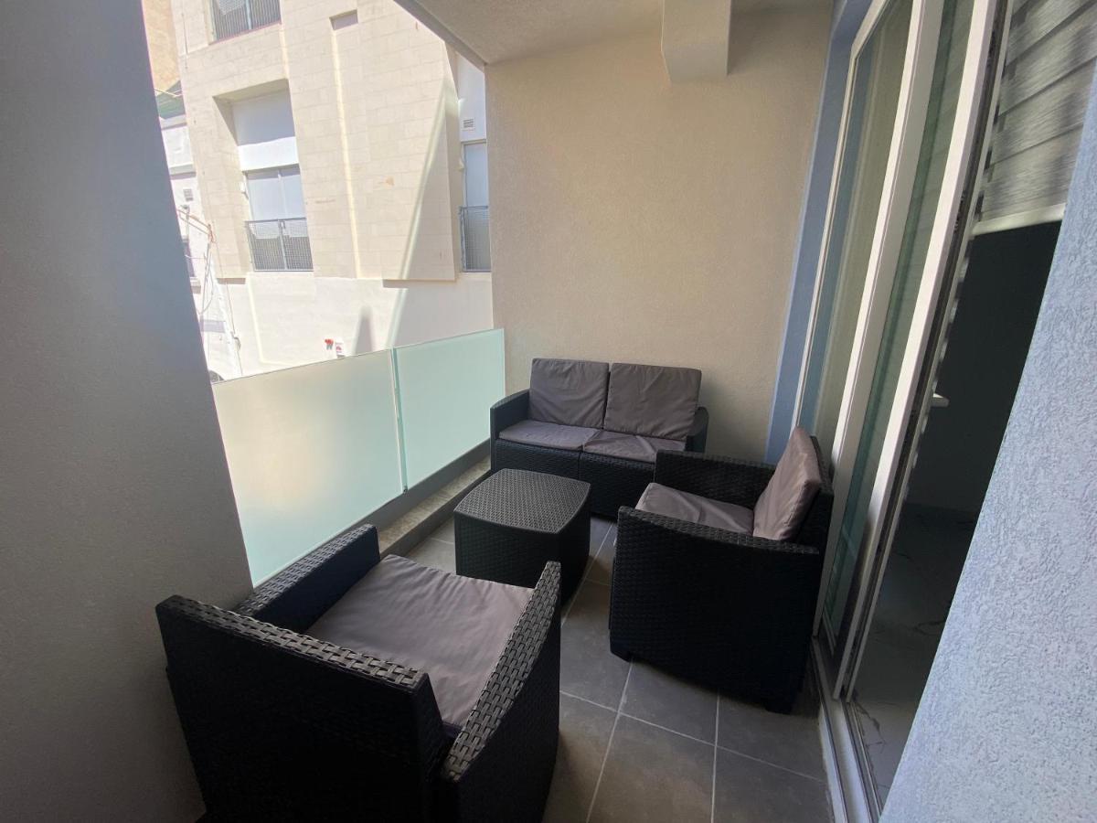 Sliema Centrally Located Apt Εξωτερικό φωτογραφία